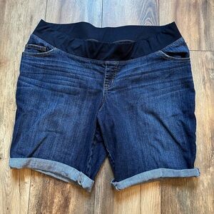 ⭐️Women's Denim Shorts with Black Waistband Maternity